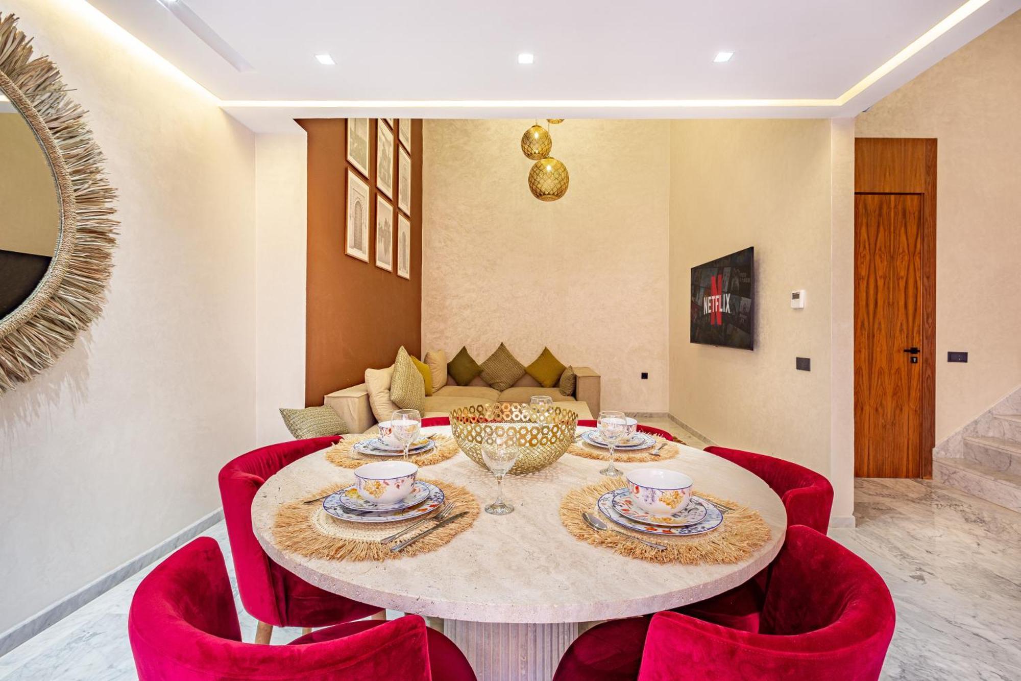 Duplex Luxury And Comfort In Heart Of Gueliz *